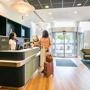 Отель Novotel 17 Париж